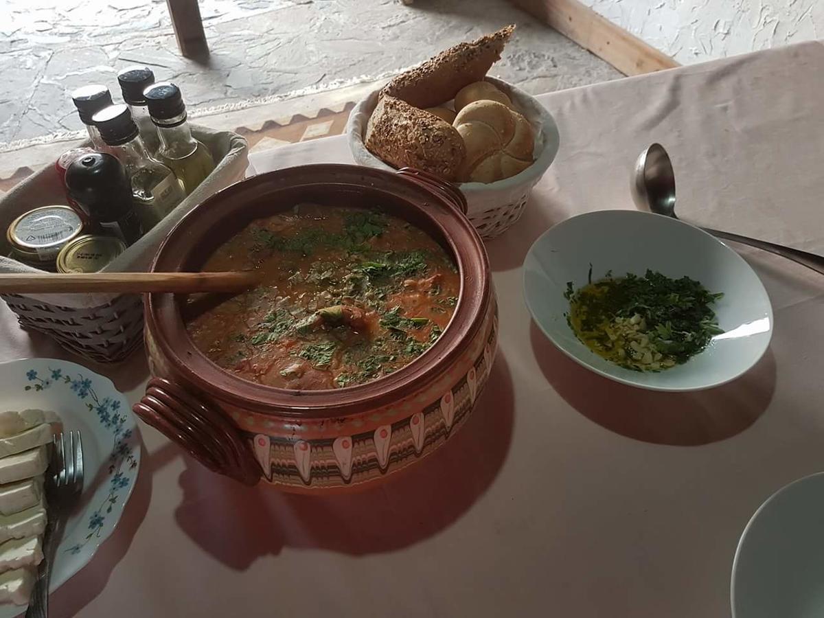 Albestii Paminteni Pensiunea Valea Argesului المظهر الخارجي الصورة